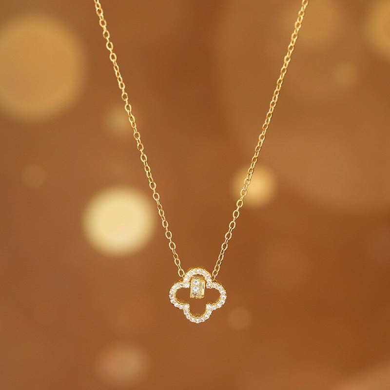 Hot selling clover environmentally friendly zinc alloy transfer bead necklace with diamond inlaid pendant, light luxury collarbone chain (10 pieces)