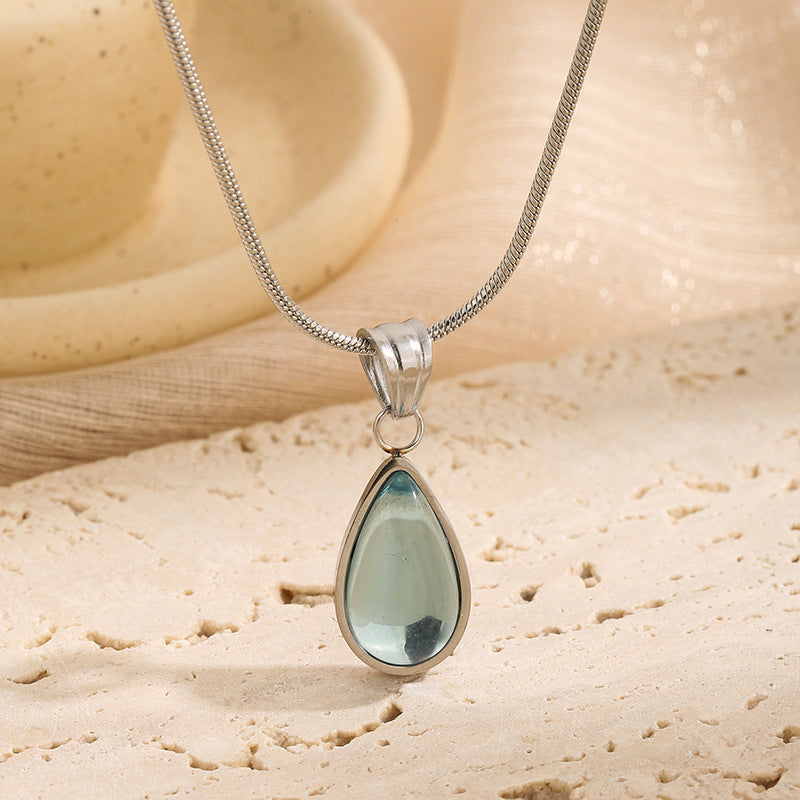 Light luxury translucent green water droplet blue ocean titanium steel necklace (10 pieces)