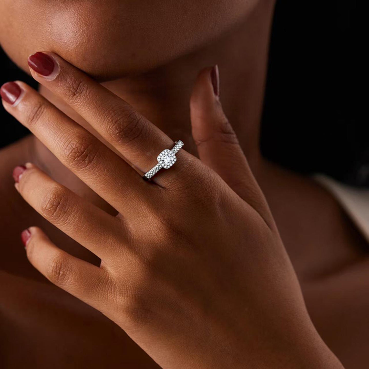 Small Candy Ring Women's Light Luxury Design (10 pieces)